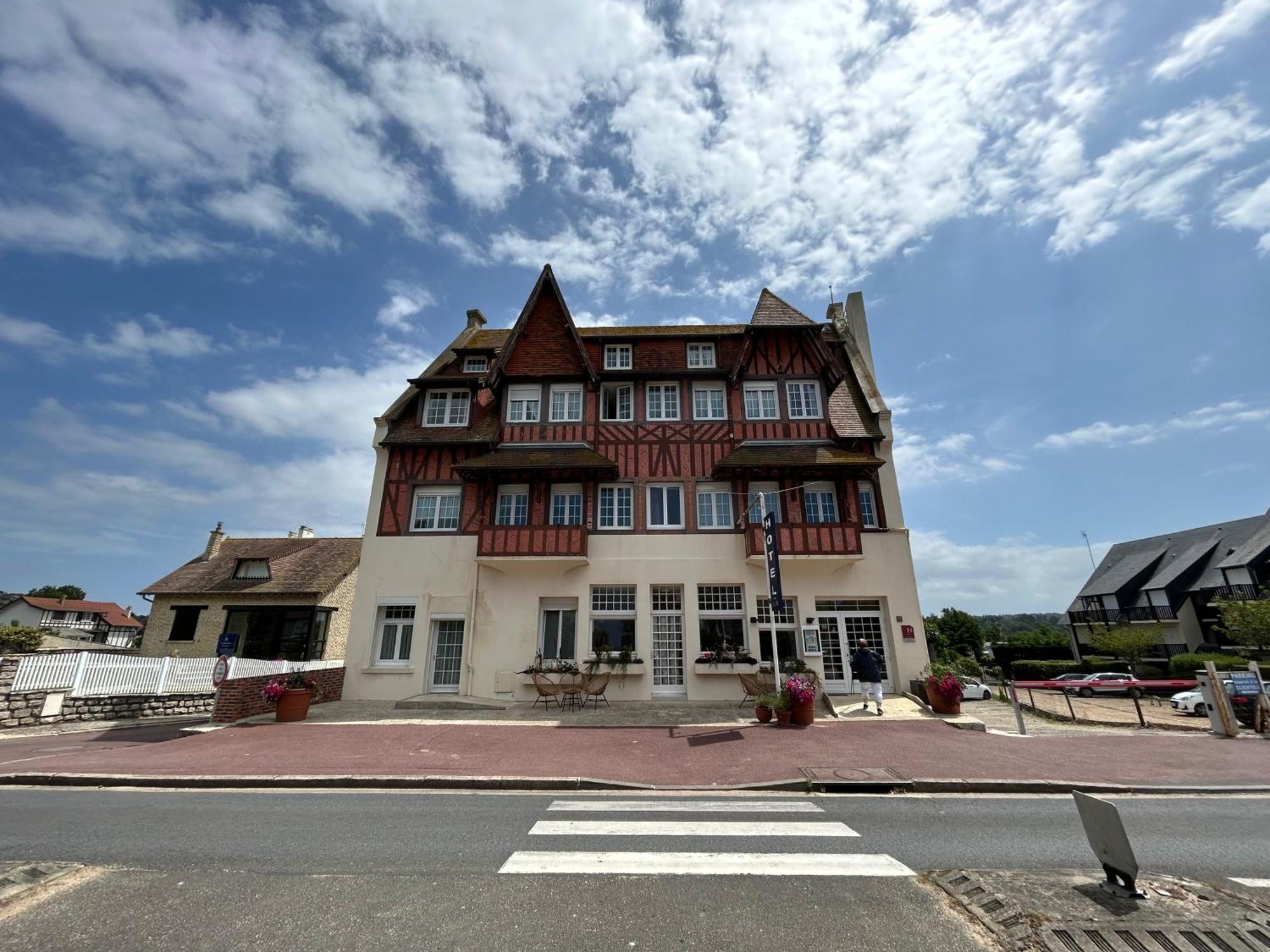 Hotel De La Mer - Deauville Blonville - Boutique Hotel De Charme Vue Mer Ou Campagne - Acces Direct Plage Exteriör bild