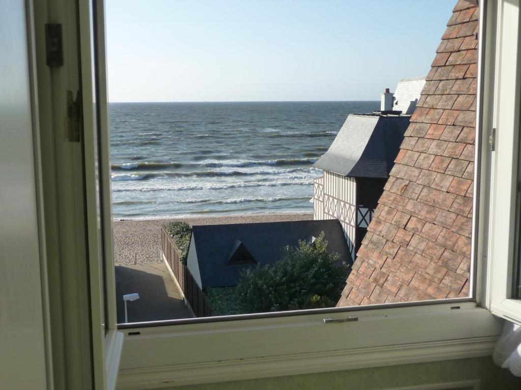 Hotel De La Mer - Deauville Blonville - Boutique Hotel De Charme Vue Mer Ou Campagne - Acces Direct Plage Exteriör bild